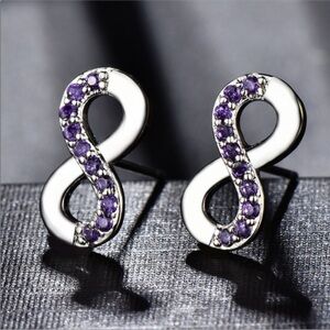 Farah Jewelry Silver Heart Motif Earrings